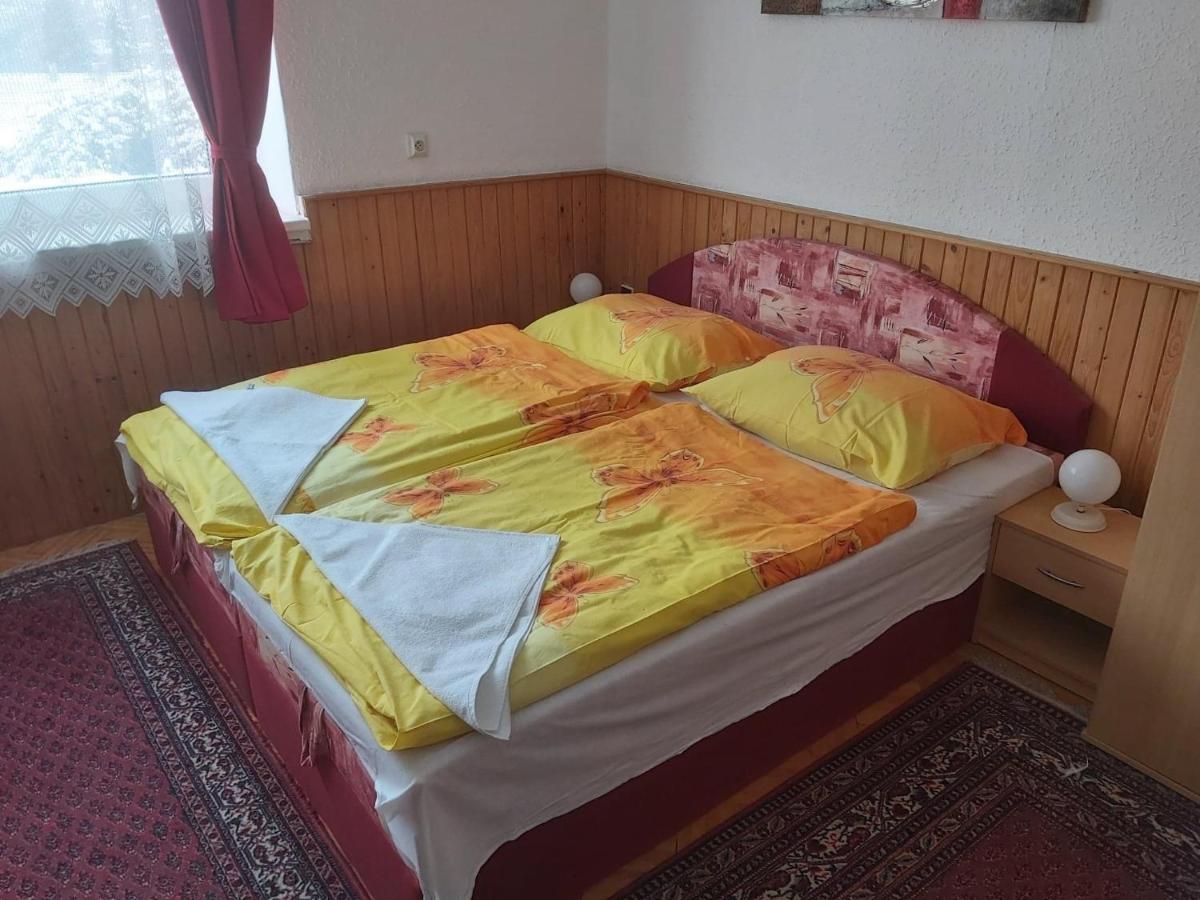 Penzion Fontana Hotel Náměšť nad Oslavou Екстериор снимка