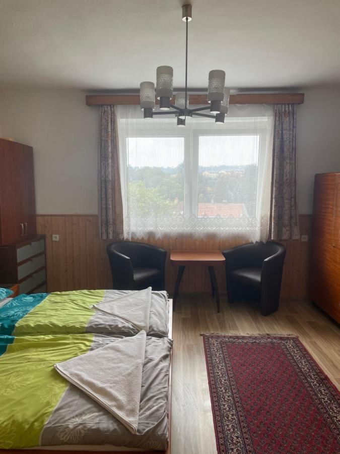 Penzion Fontana Hotel Náměšť nad Oslavou Екстериор снимка